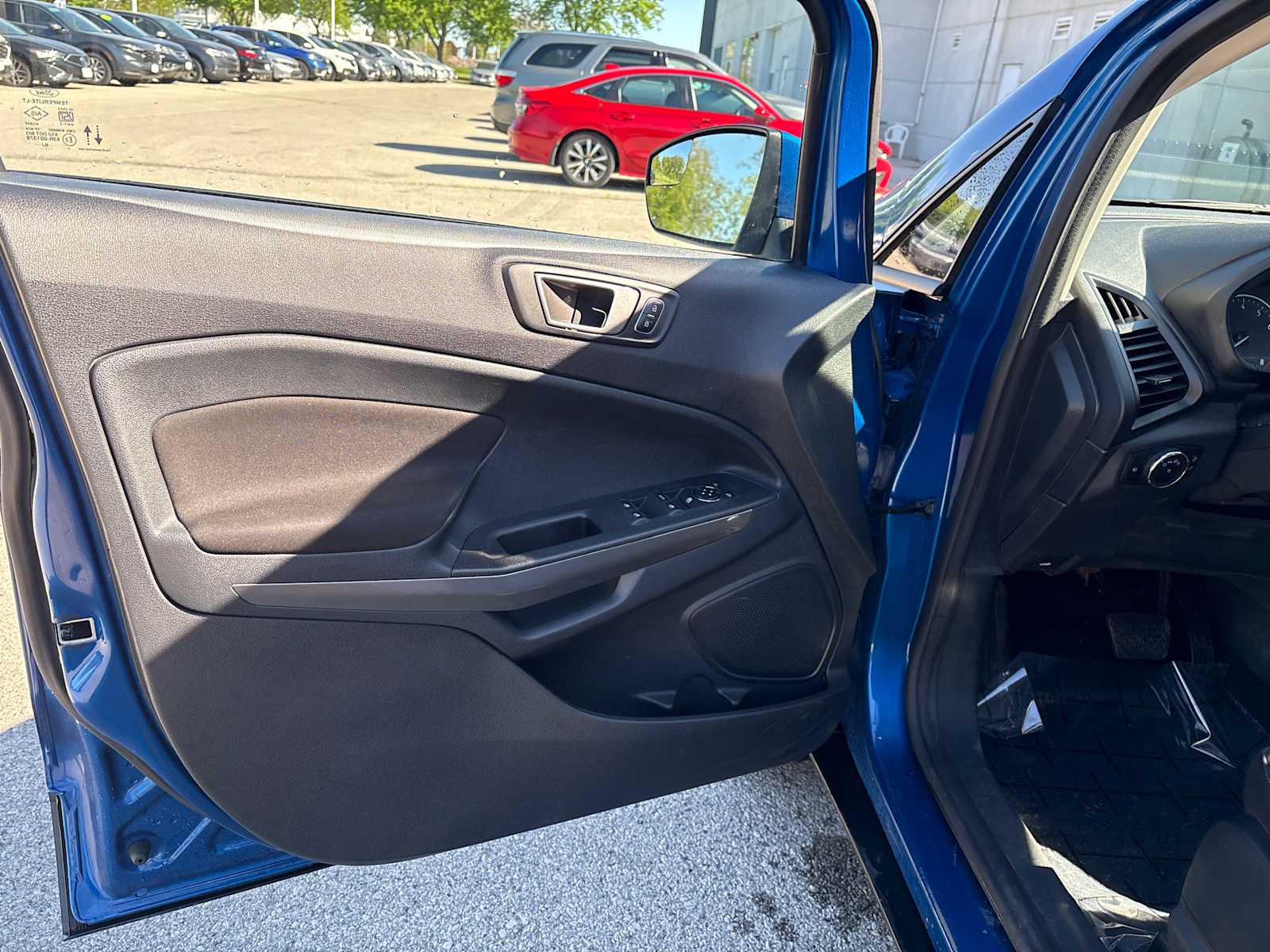 Thumbnail: 2020 Ford EcoSport - 8