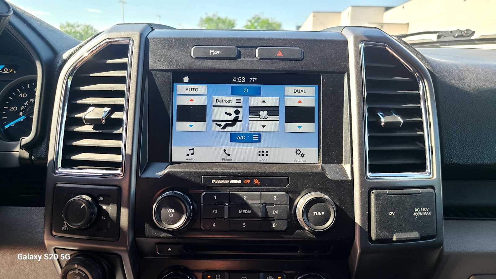 Thumbnail: 2016 Ford F-150 - 10