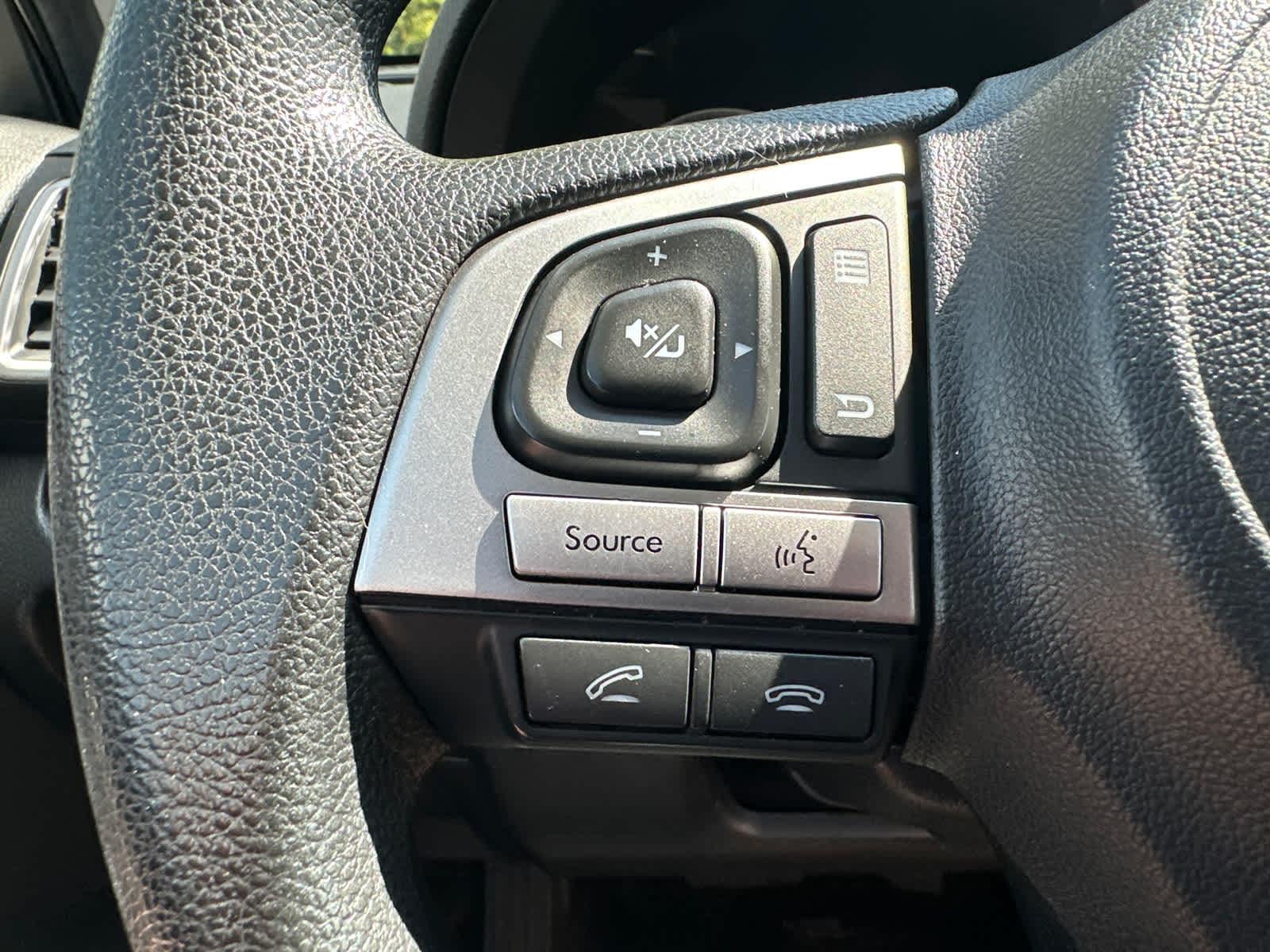 Thumbnail: 2017 Subaru Forester - 18