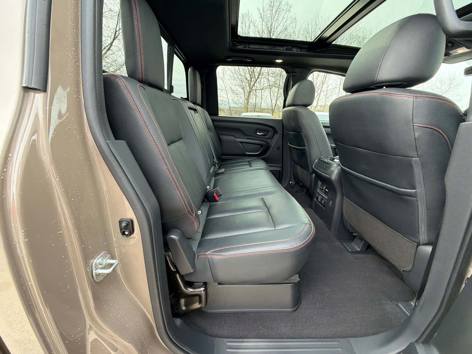 Thumbnail: 2023 Nissan Titan - 10