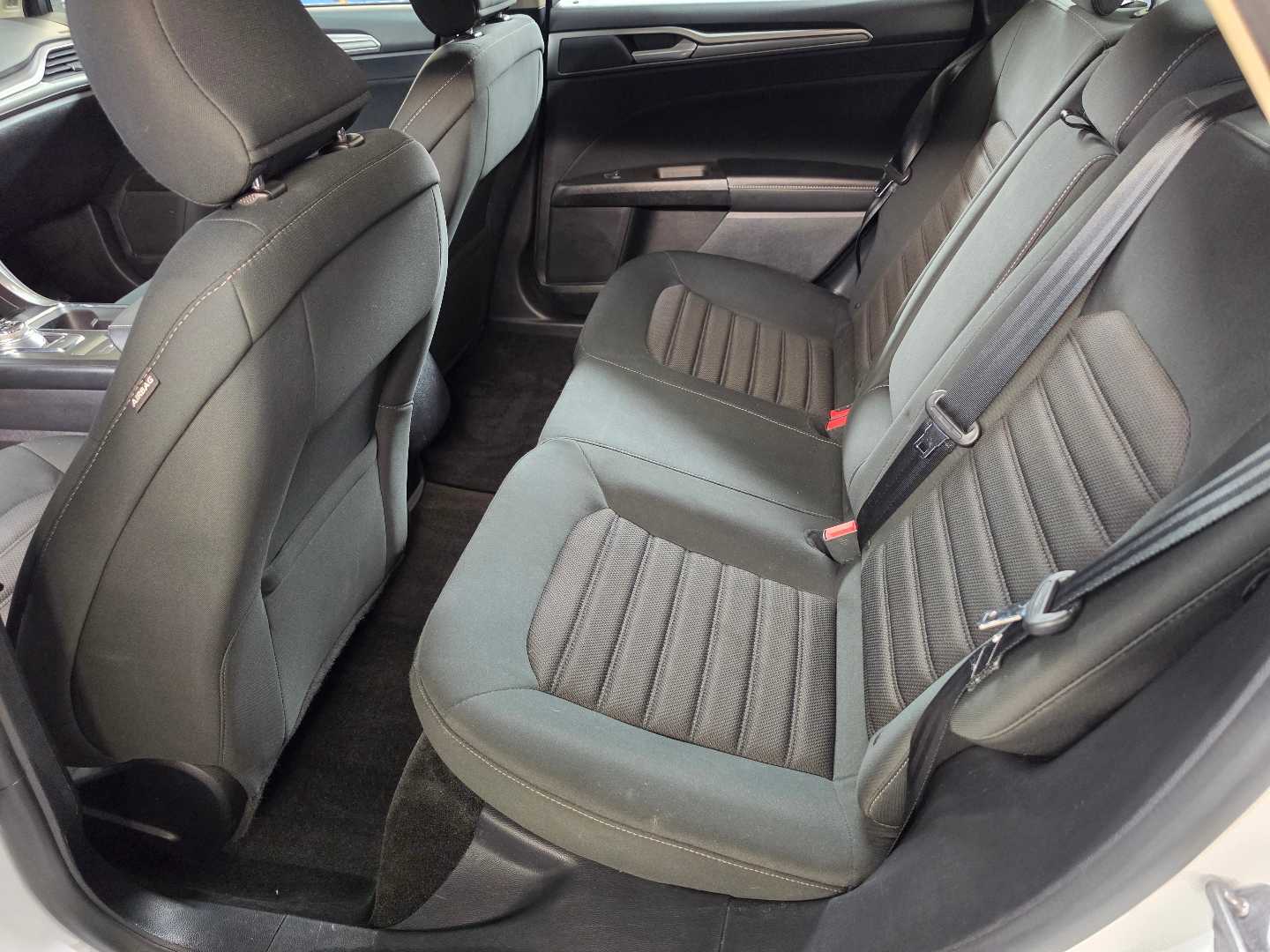 Thumbnail: 2018 Ford Fusion - 8