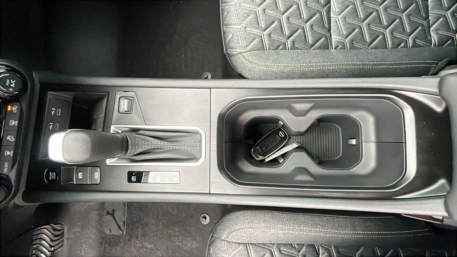 Thumbnail: 2026 Nissan Kicks - 20