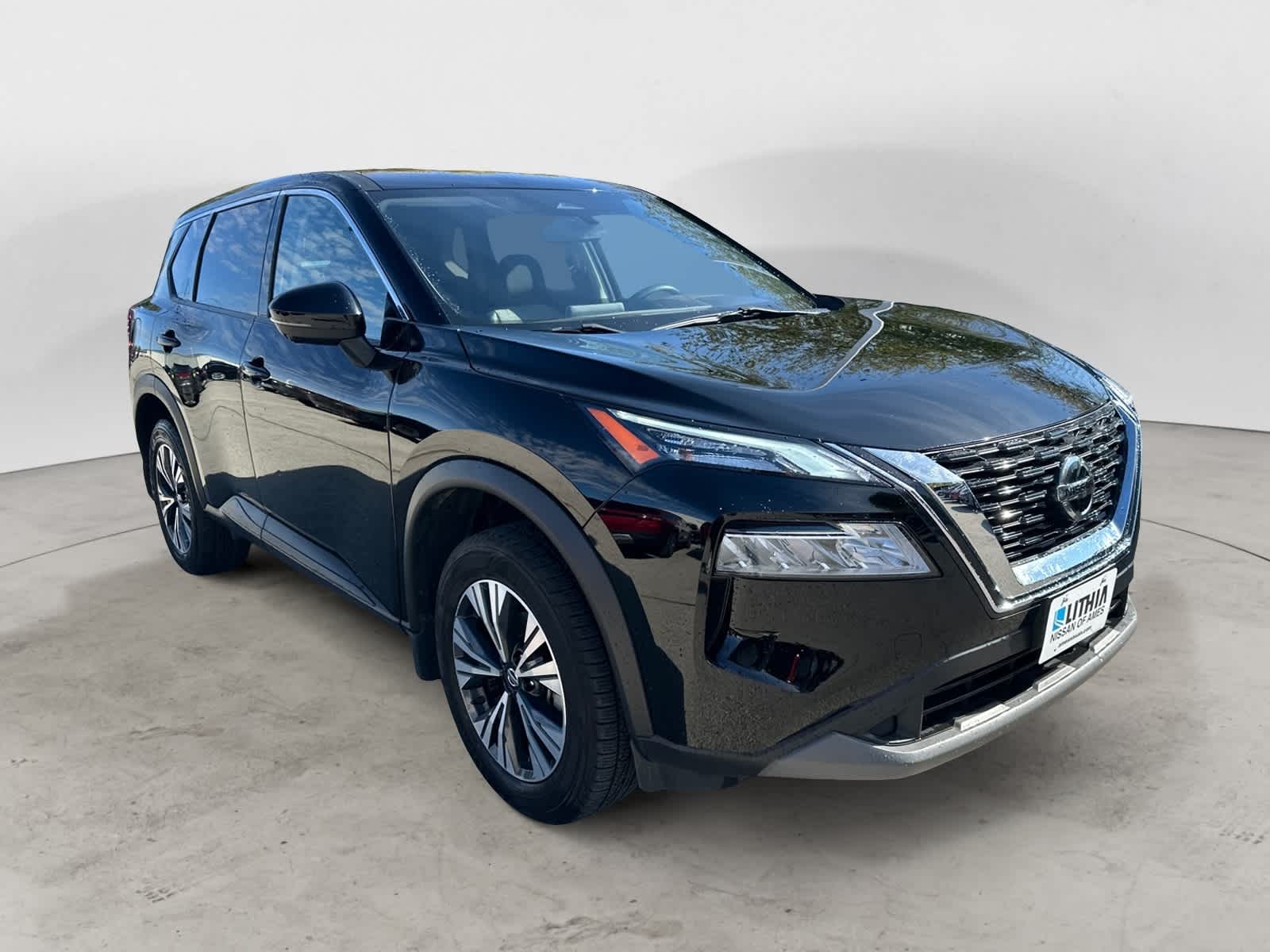 Thumbnail: 2021 Nissan Rogue - 4