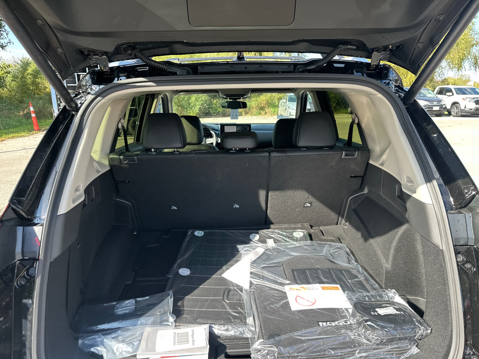 Thumbnail: 2026 Nissan Rogue - 13