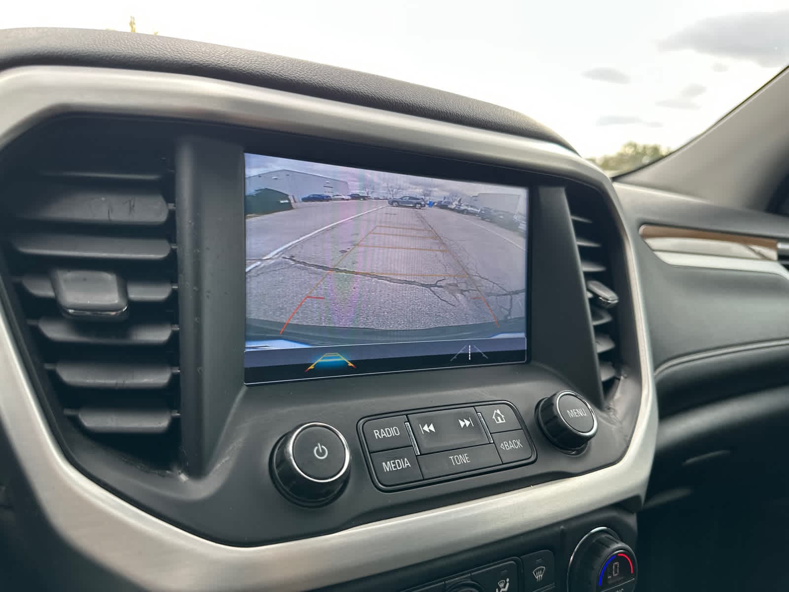 Thumbnail: 2019 GMC Acadia - 32