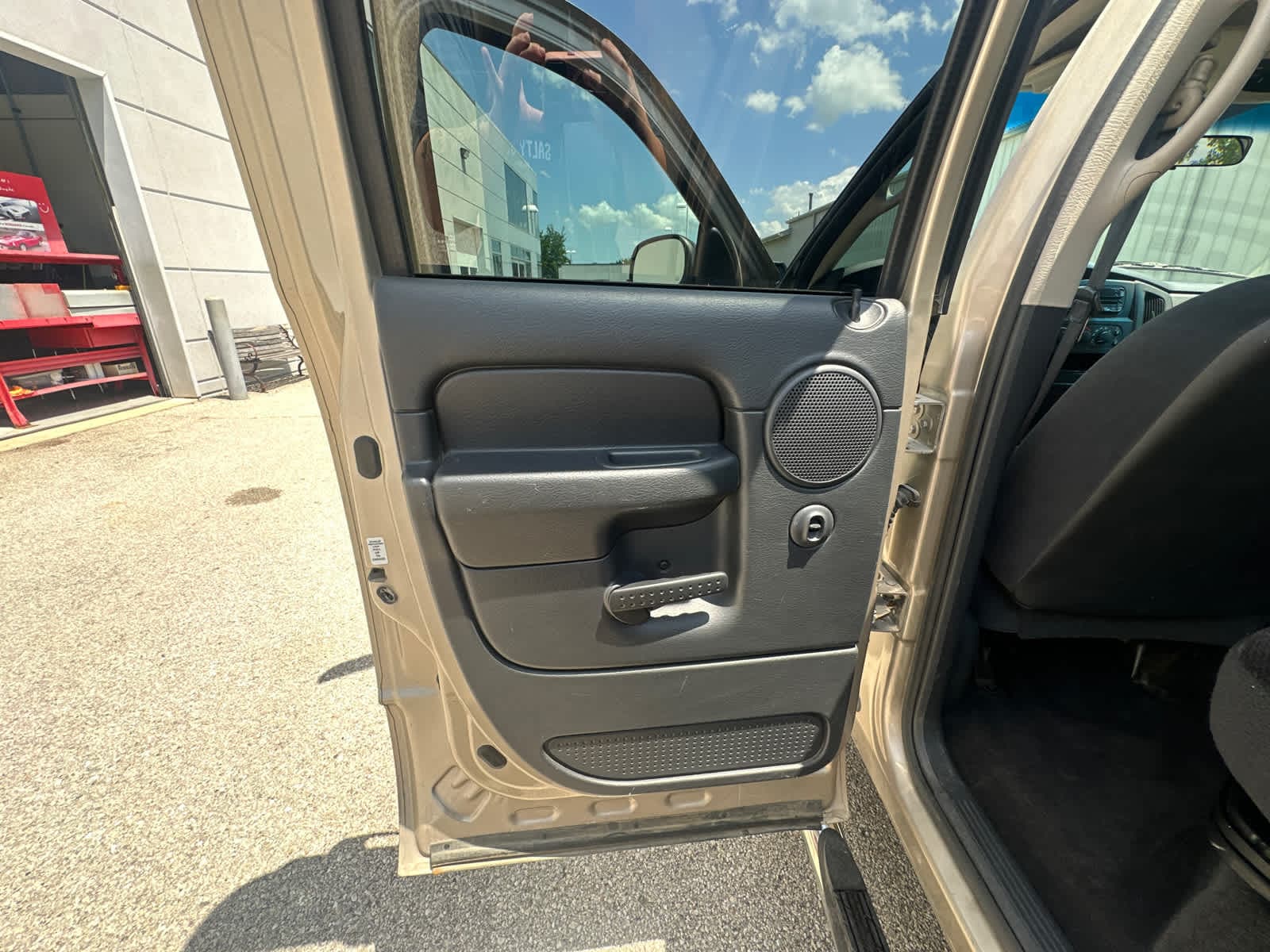 Thumbnail: 2003 Dodge Ram 1500 - 20