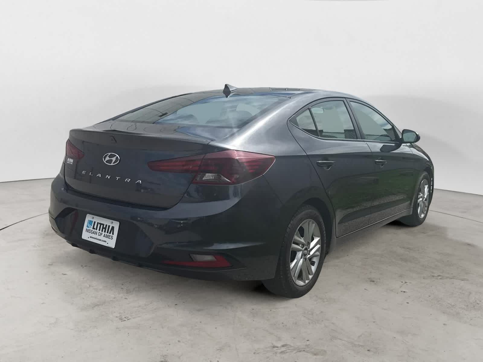 Thumbnail: 2020 Hyundai Elantra - 6