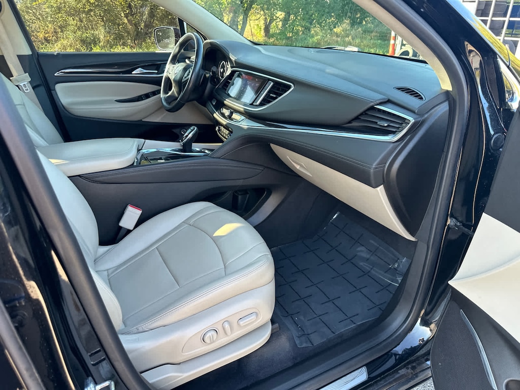 Used 2020 Buick Enclave Essence SUV