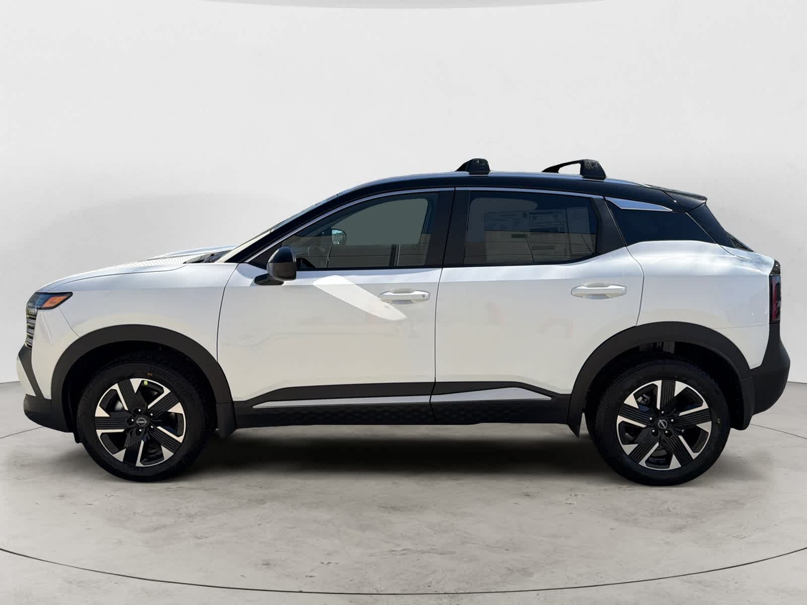 Thumbnail: 2026 Nissan Kicks - 2