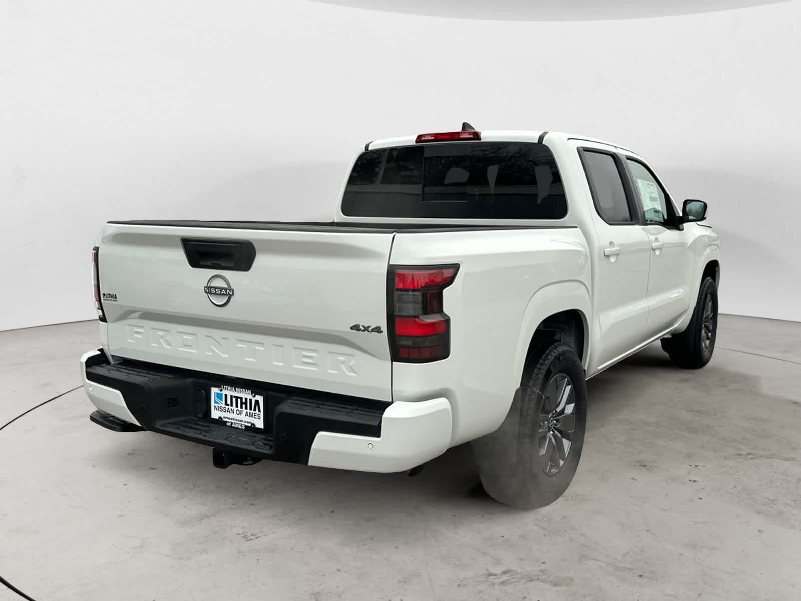 Thumbnail: 2026 Nissan Frontier - 3