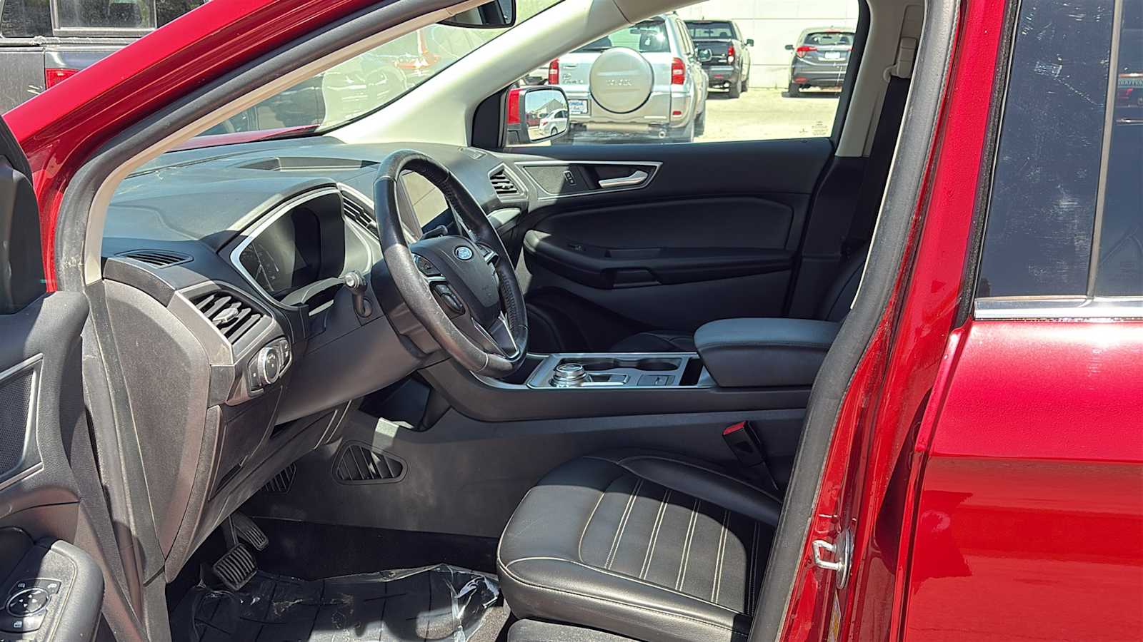 Thumbnail: 2021 Ford Edge - 13
