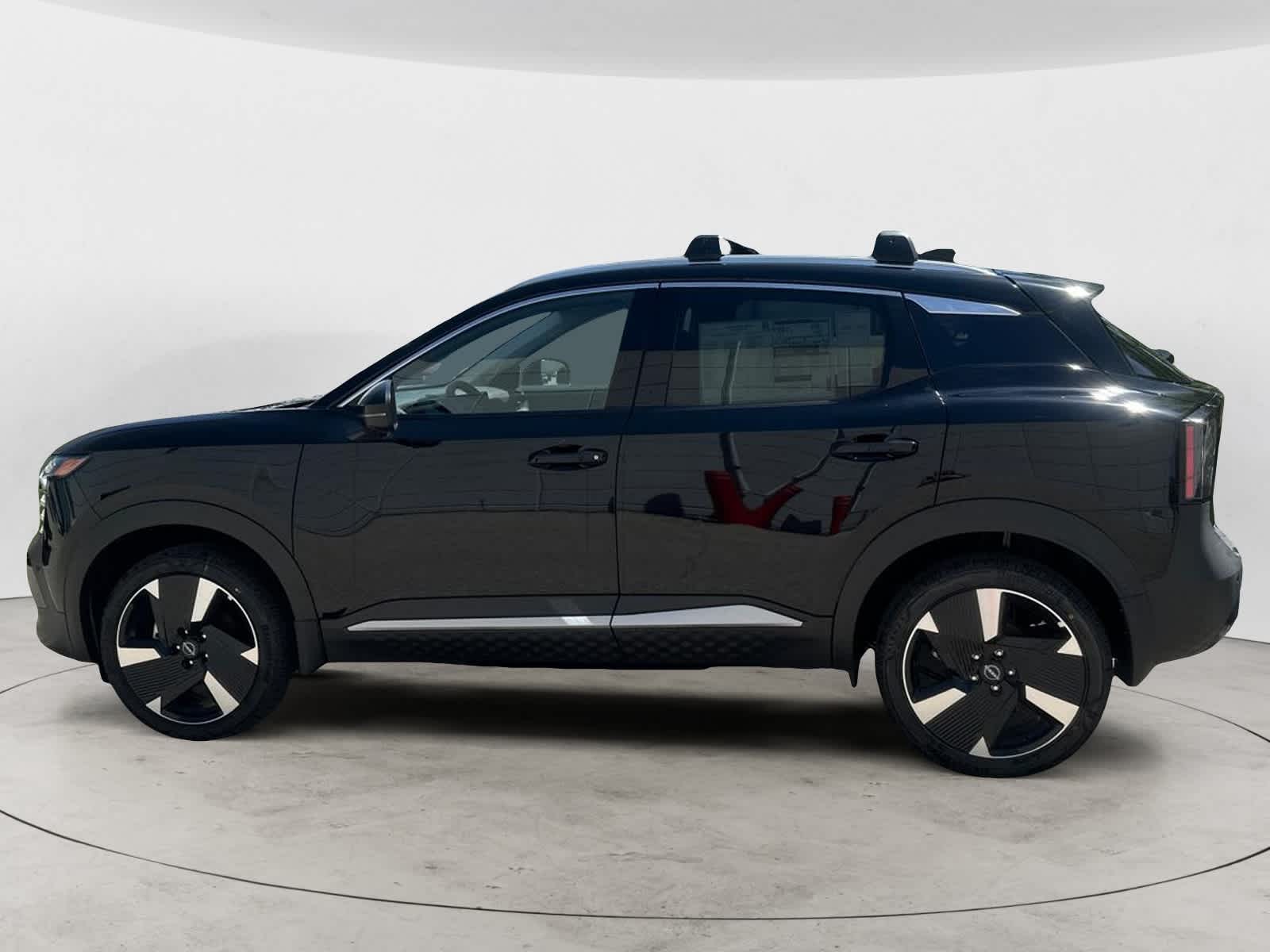 Thumbnail: 2025 Nissan Kicks - 3