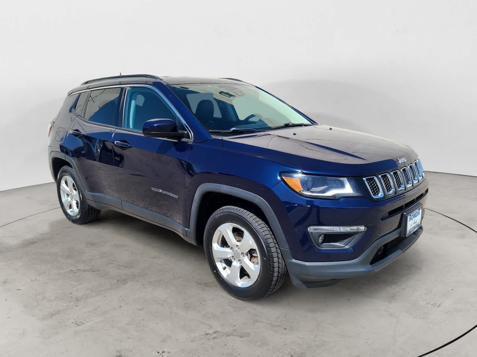 Thumbnail: 2018 Jeep Compass - 3