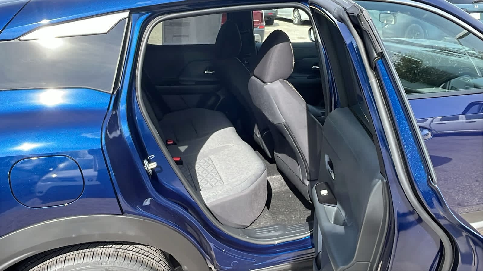 Thumbnail: 2026 Nissan Kicks - 12