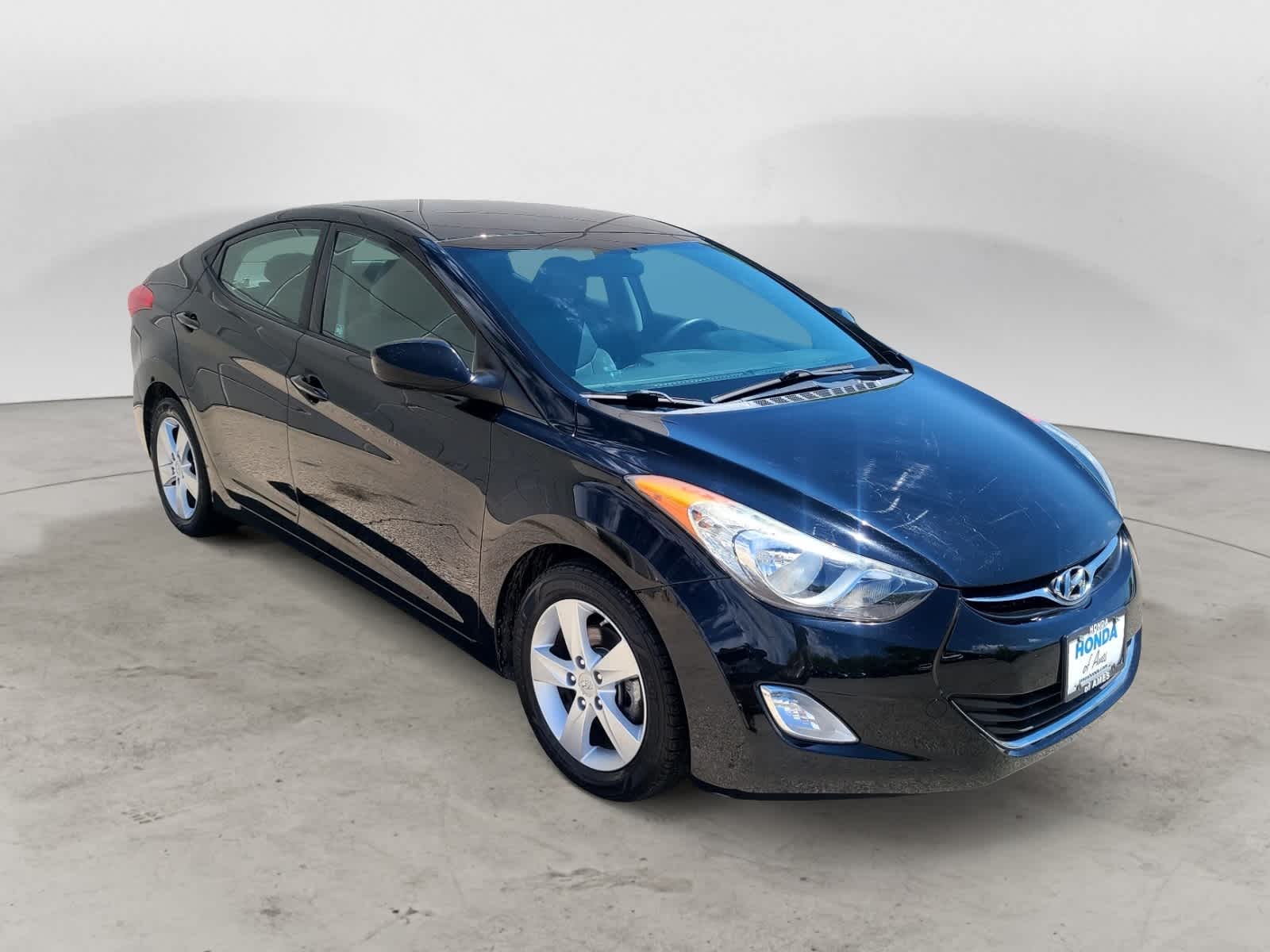 Thumbnail: 2013 Hyundai Elantra - 3