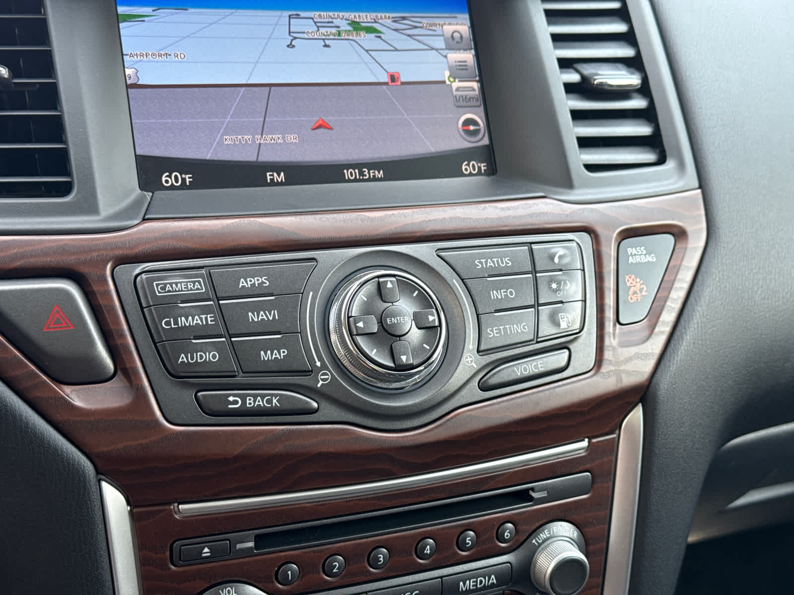 Thumbnail: 2020 Nissan Pathfinder - 19