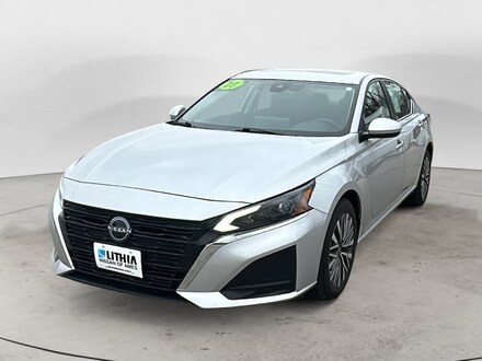 2023 Nissan Altima 2.5 SV Sedan
