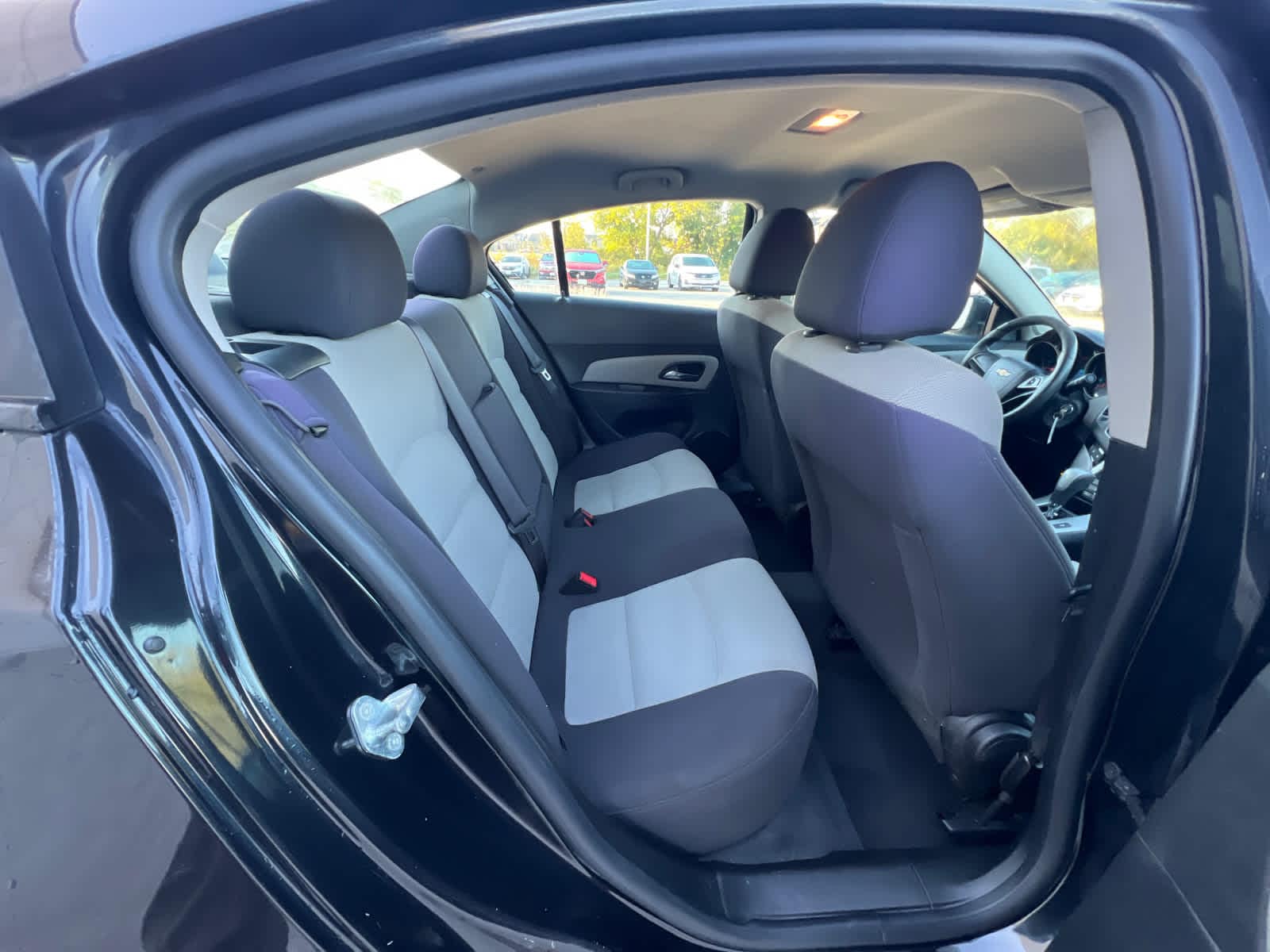 Thumbnail: 2013 Chevrolet Cruze - 8