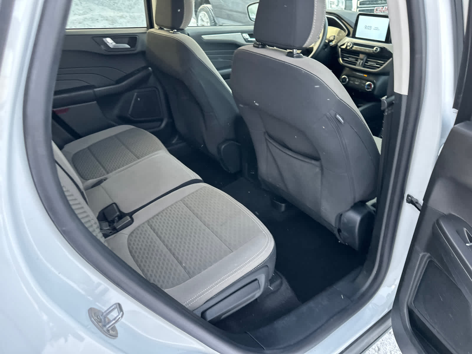 Thumbnail: 2021 Ford Escape - 9