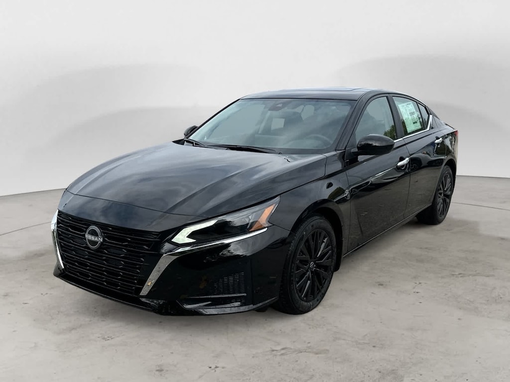 New 2025 Nissan Altima SV Sedan