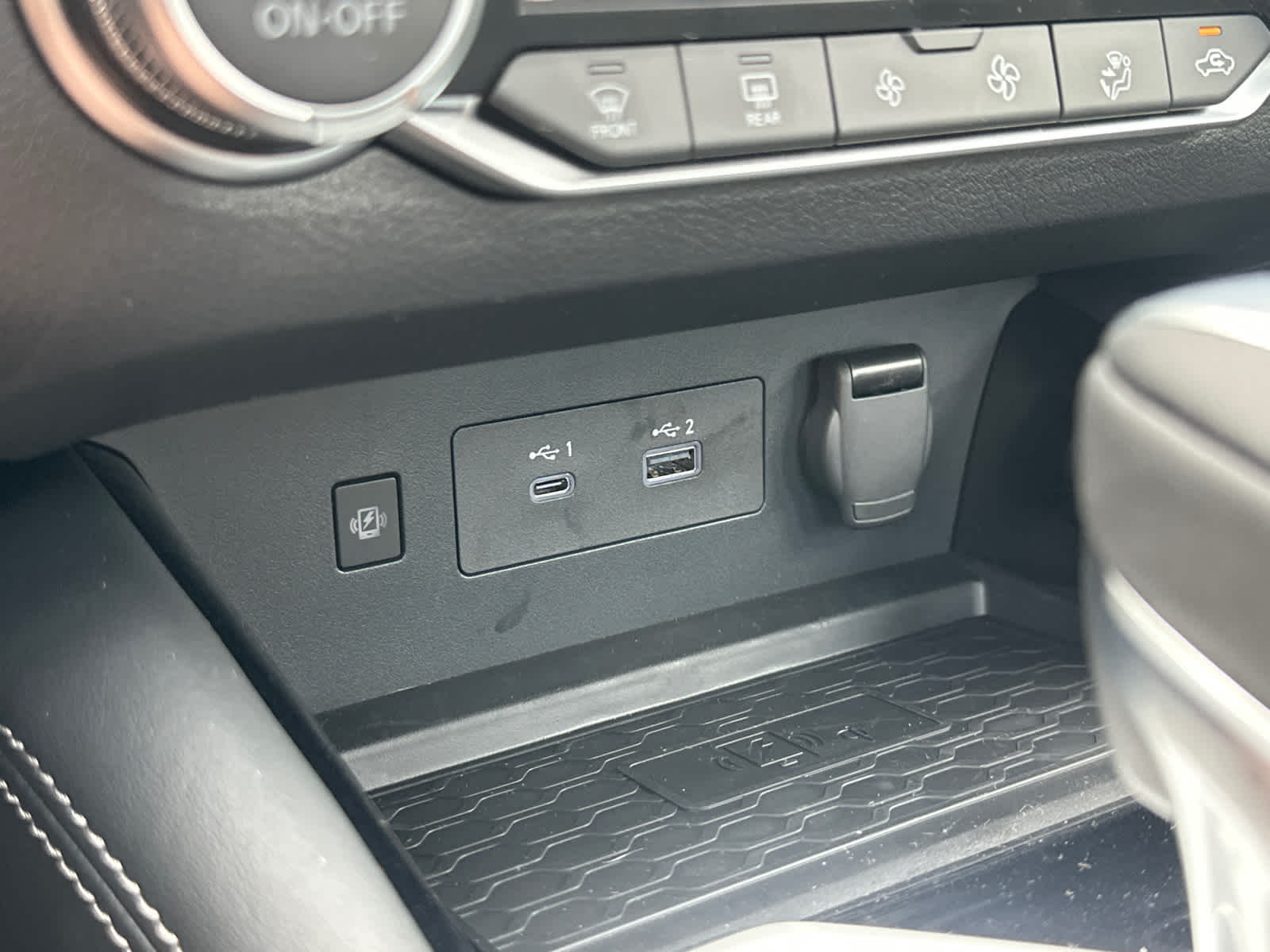 Thumbnail: 2025 Nissan Altima - 28