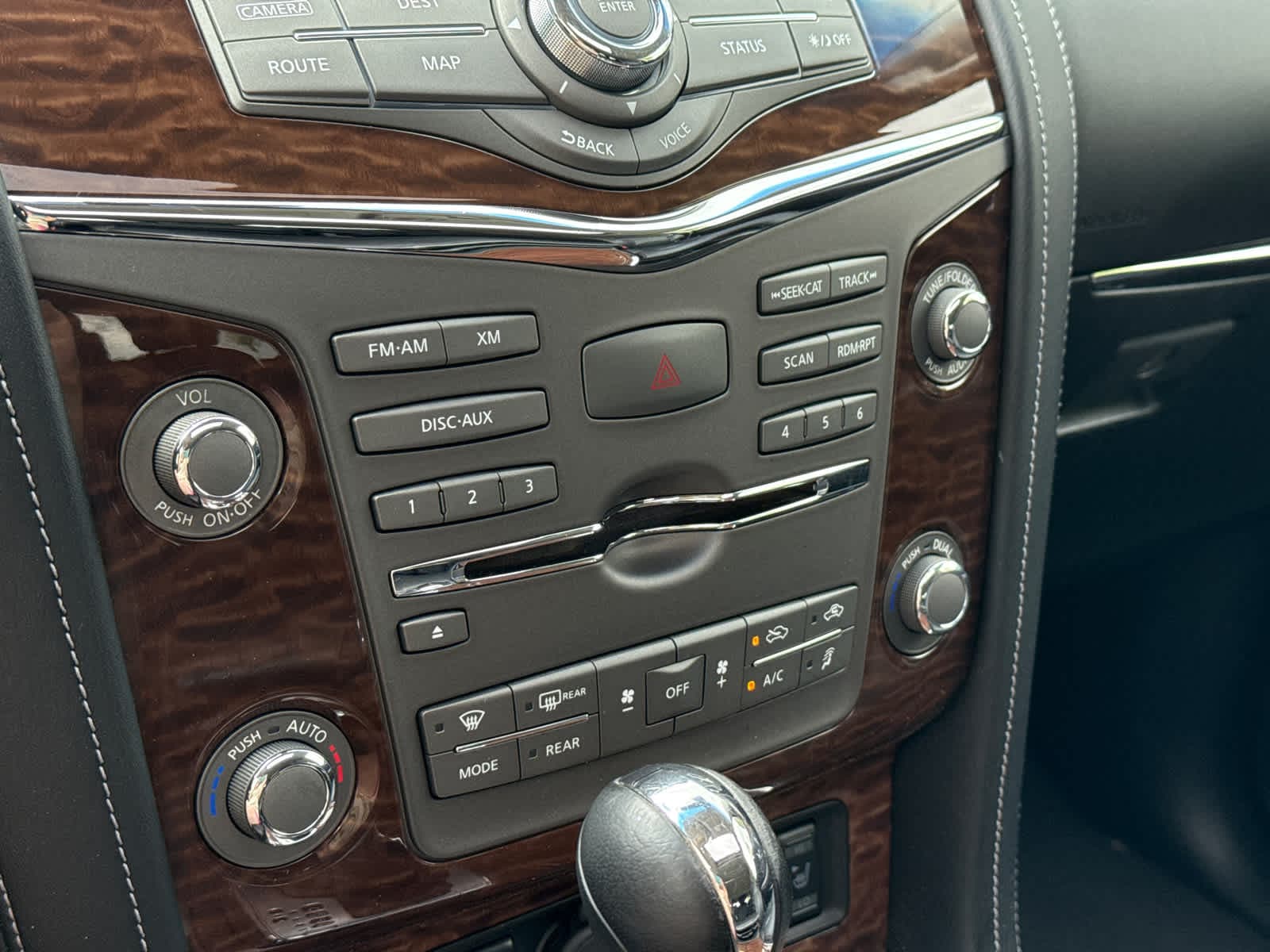 Thumbnail: 2017 Nissan Armada - 21