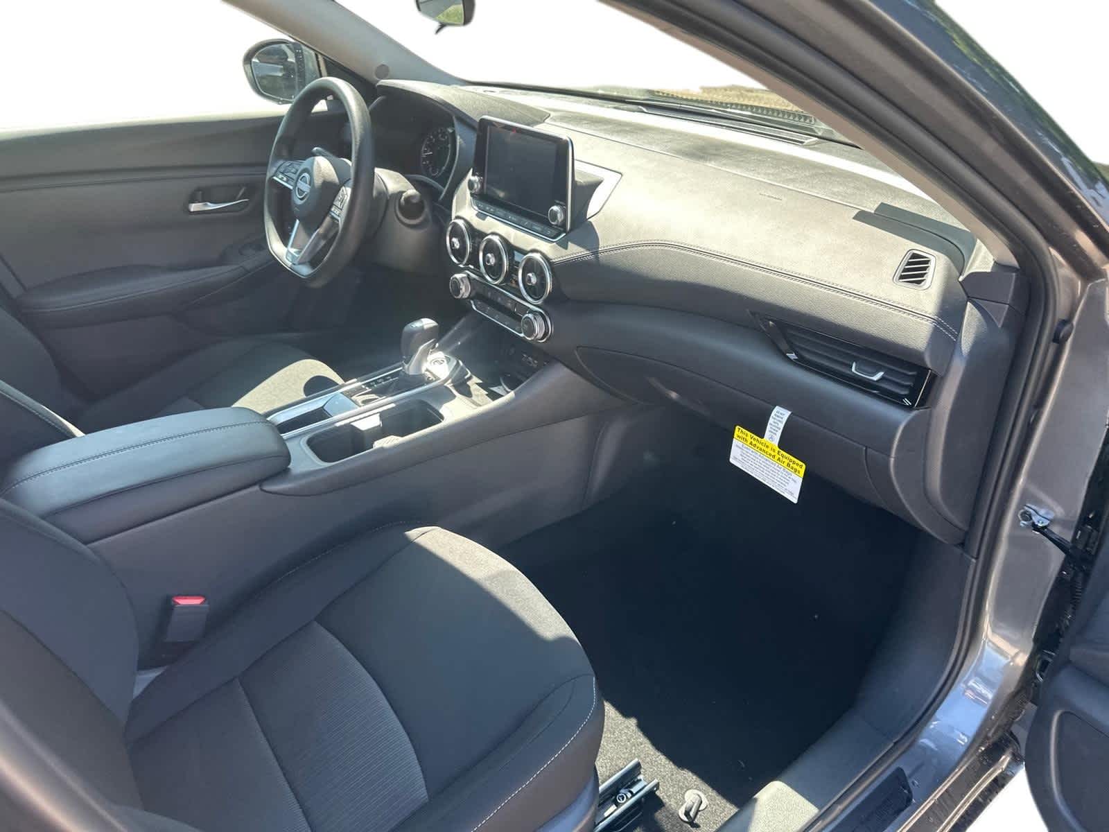 Thumbnail: 2025 Nissan Sentra - 6