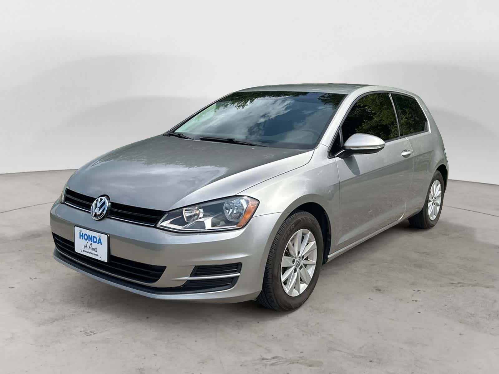 2015 Volkswagen Golf S -
                  Ames, IA