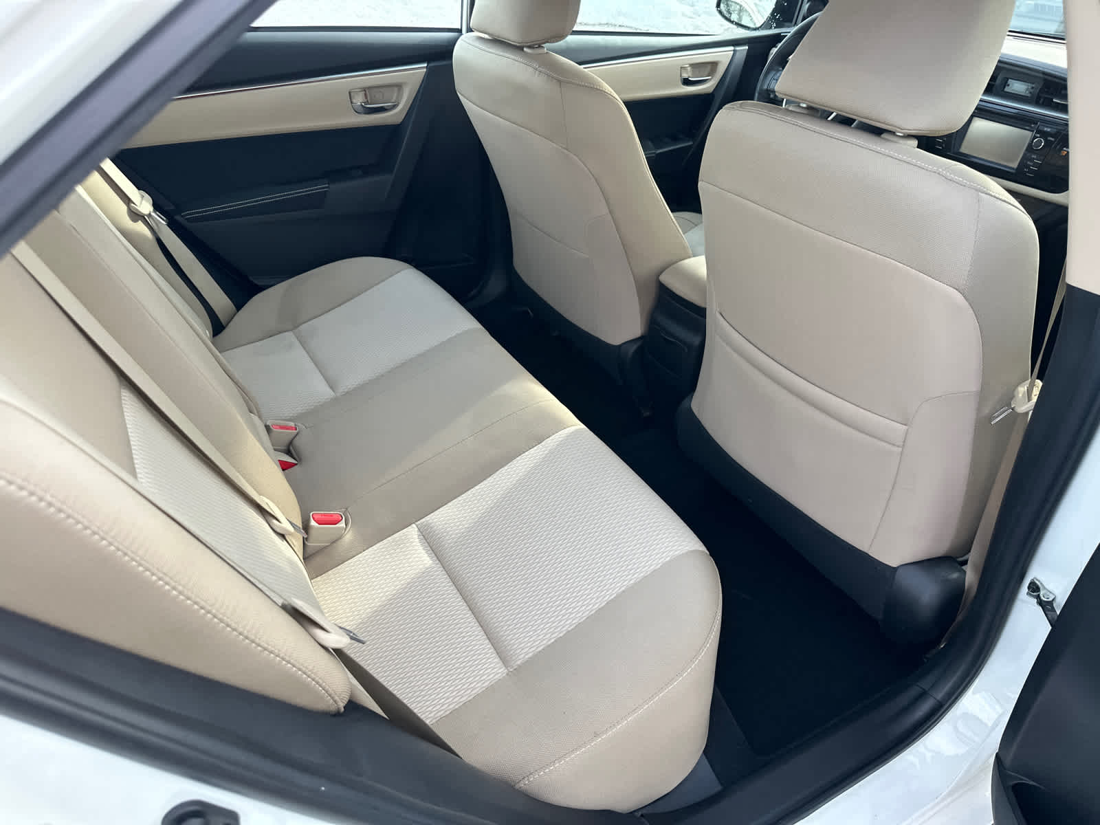 Thumbnail: 2016 Toyota Corolla - 8