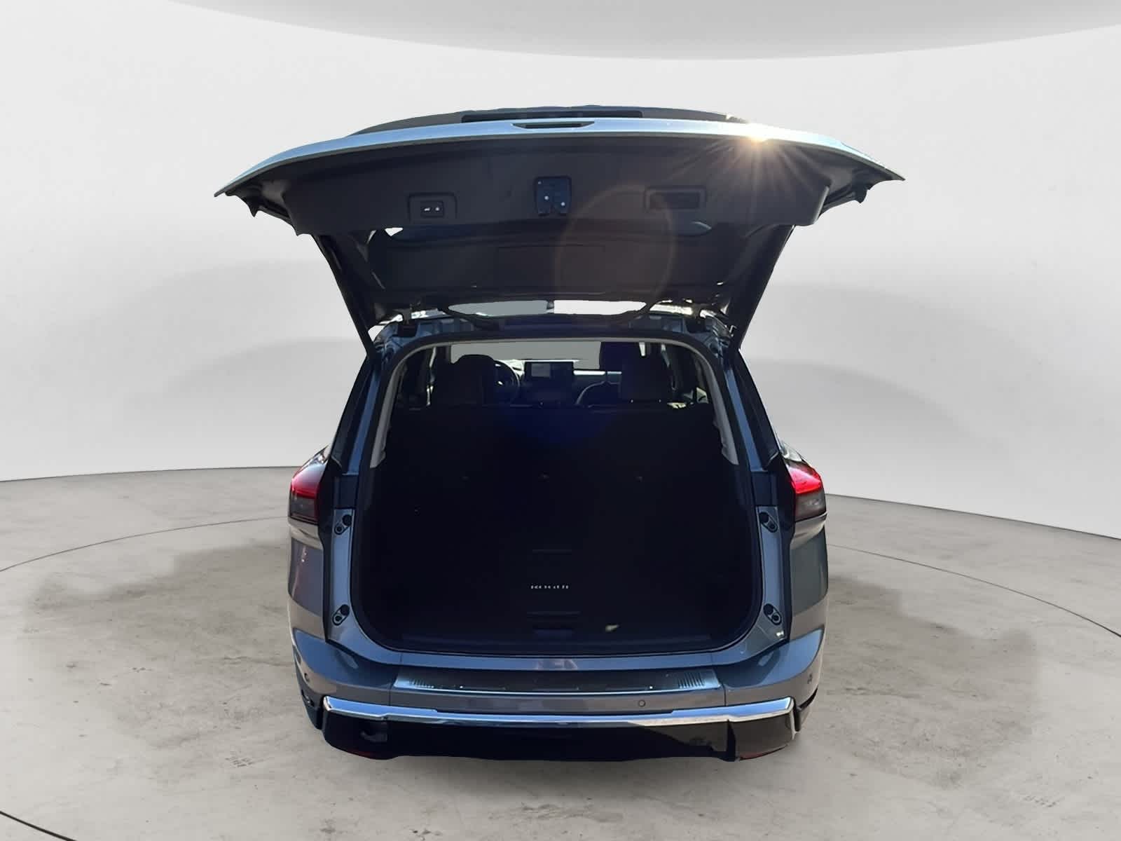 Thumbnail: 2026 Nissan Rogue - 5