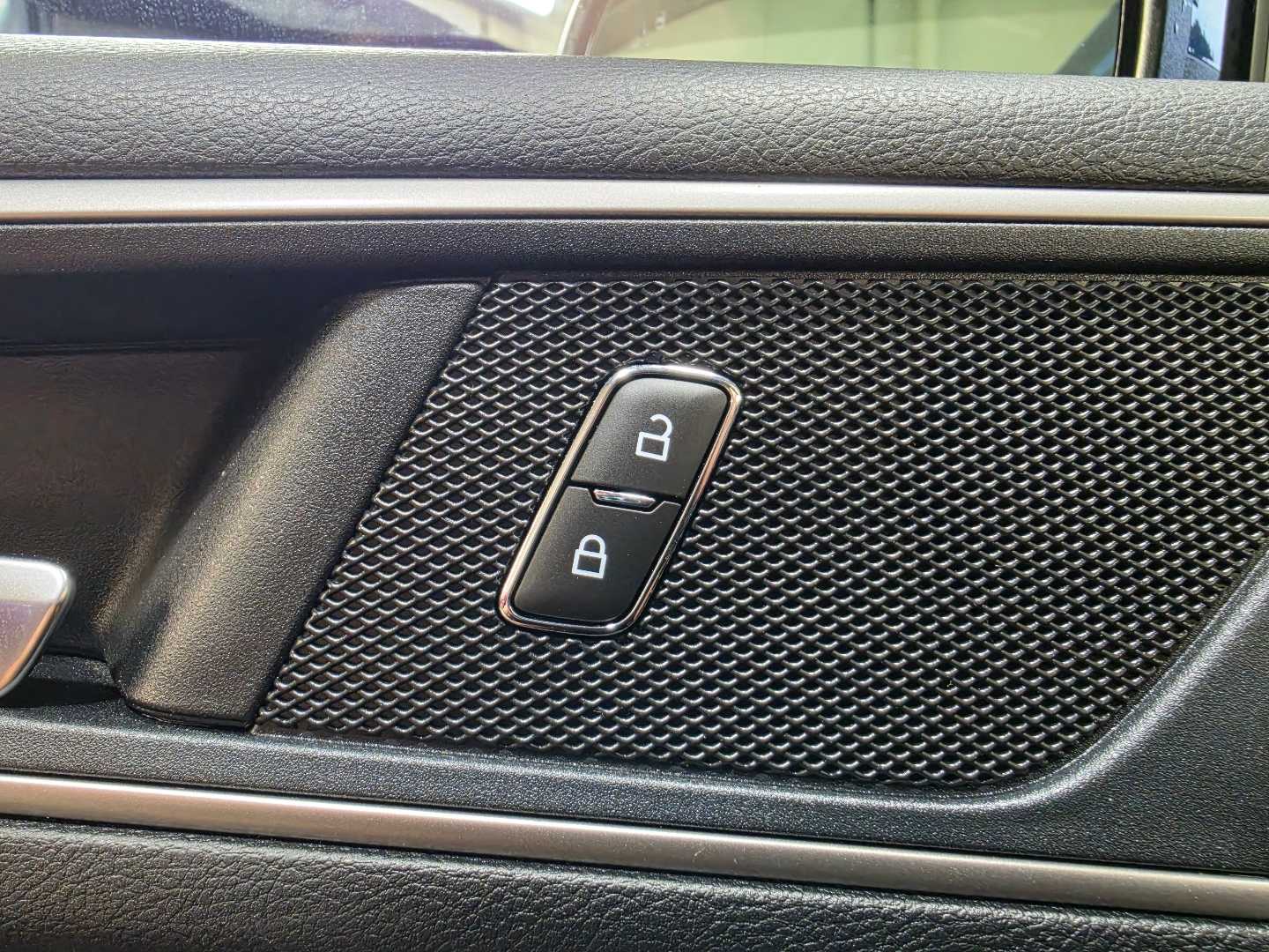 Thumbnail: 2022 Ford Edge - 19