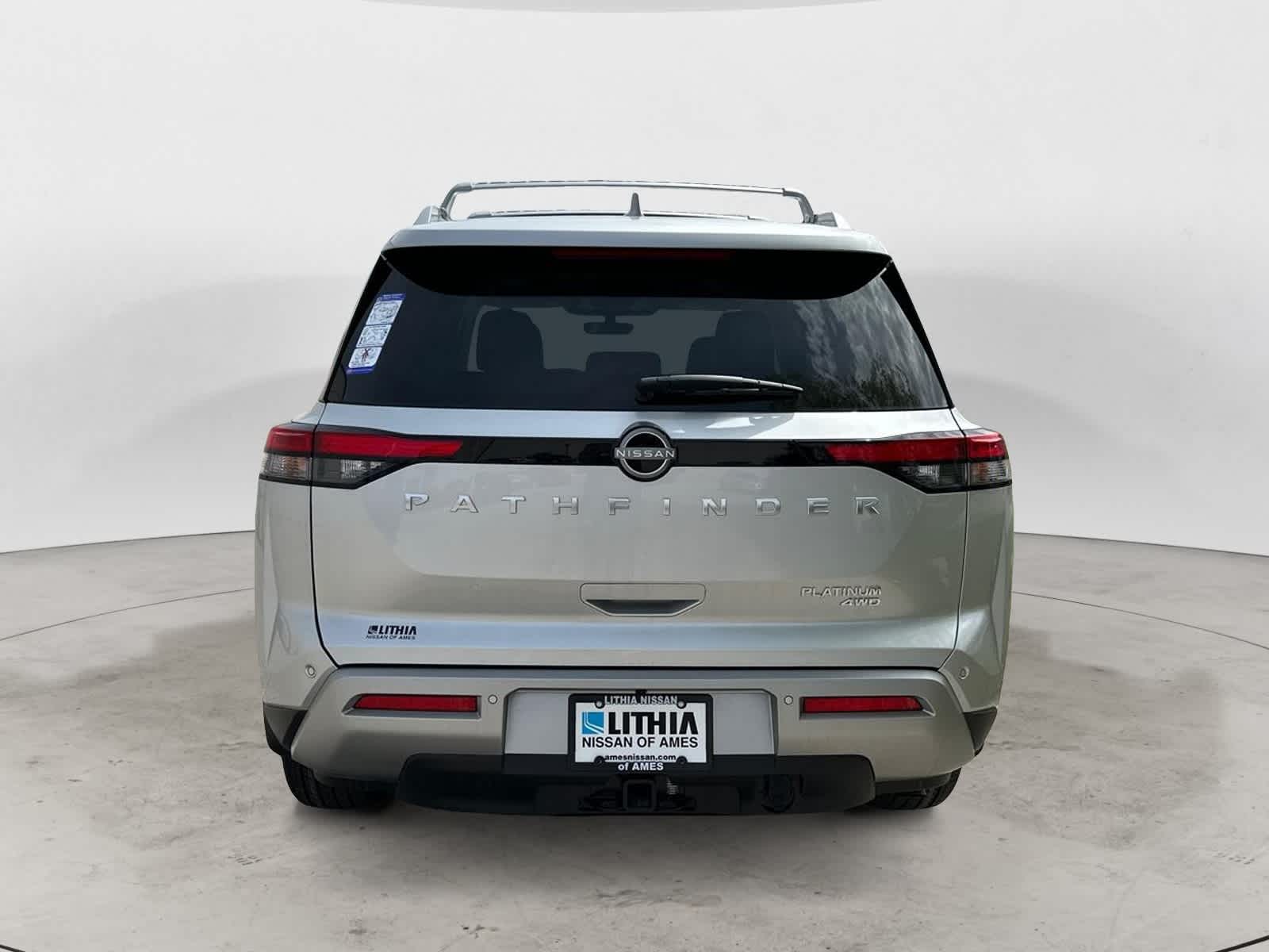 Thumbnail: 2025 Nissan Pathfinder - 5