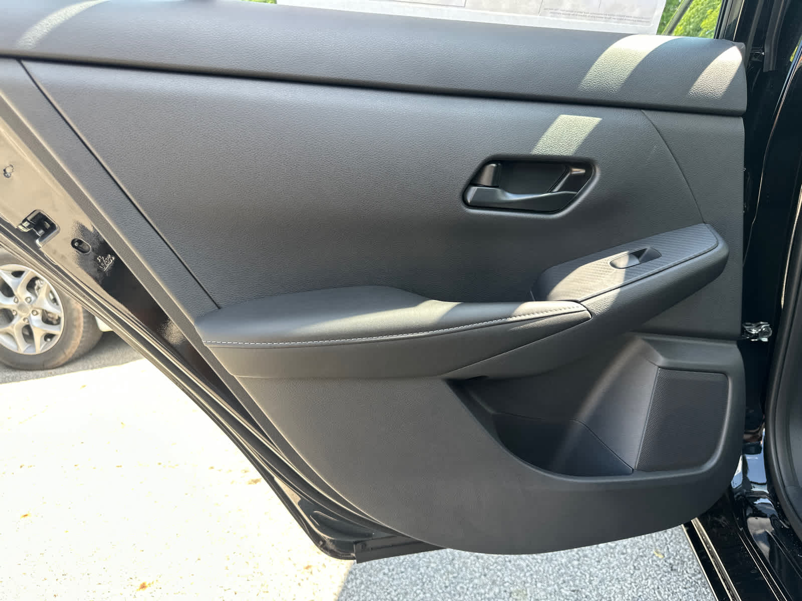 Thumbnail: 2025 Nissan Sentra - 12