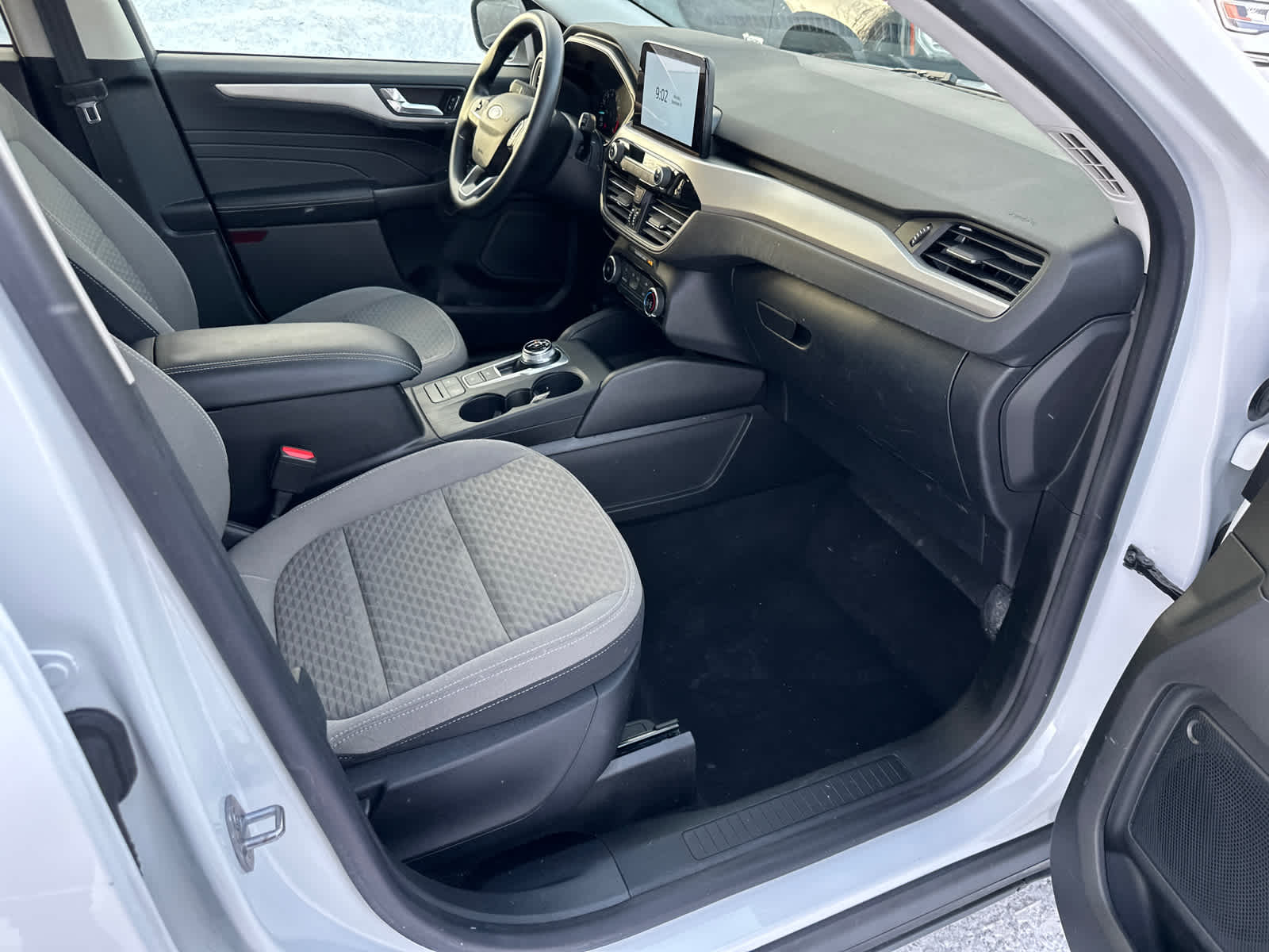 Thumbnail: 2021 Ford Escape - 7