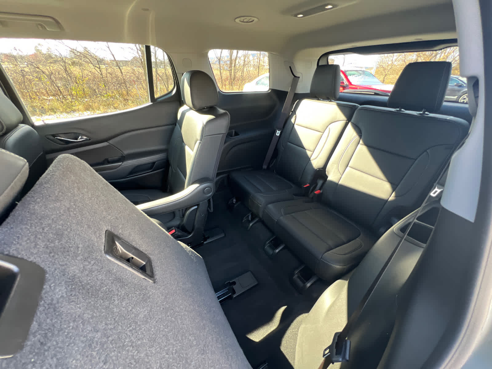 Thumbnail: 2023 GMC Acadia - 18