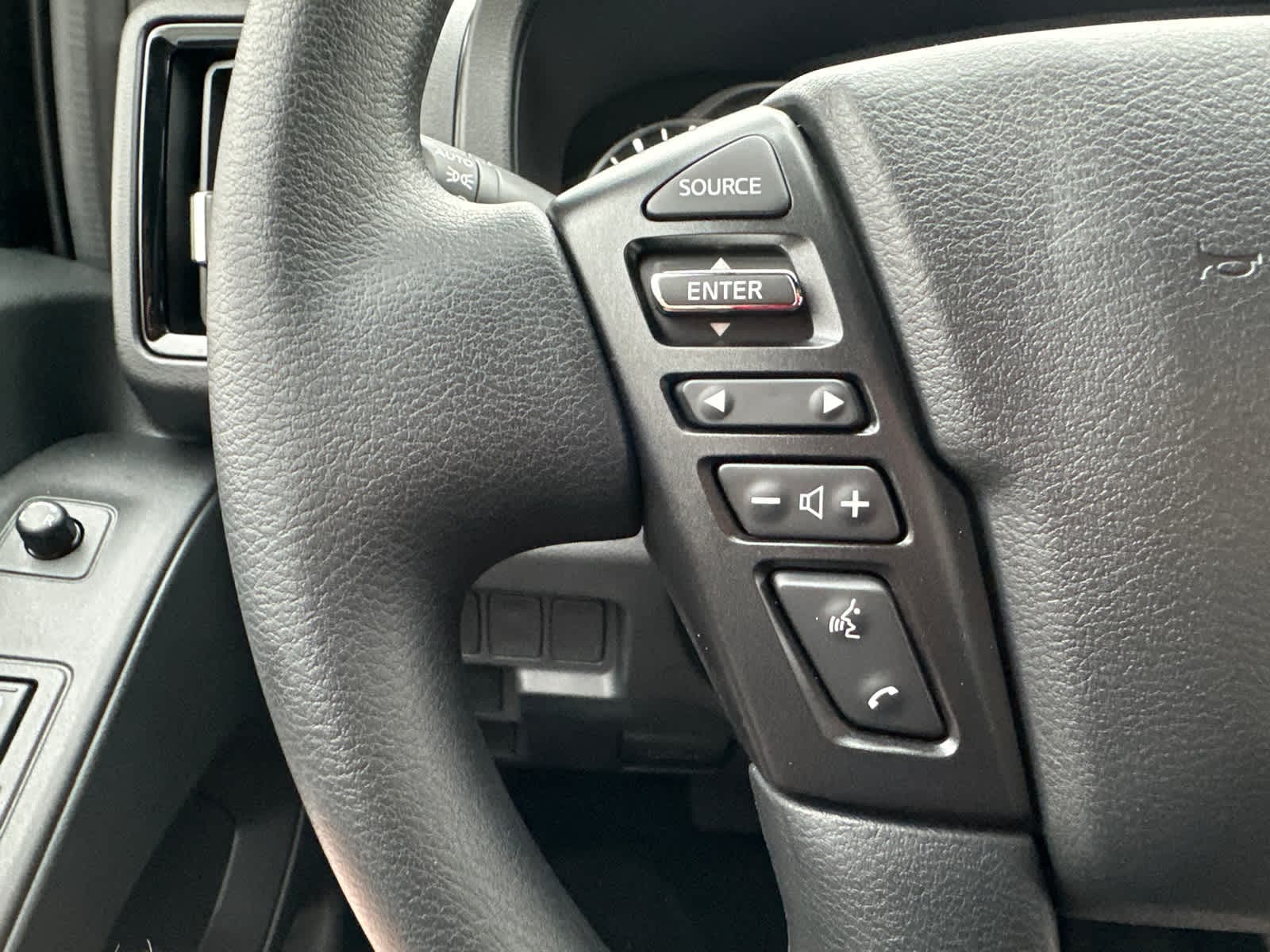 Thumbnail: 2026 Nissan Frontier - 22