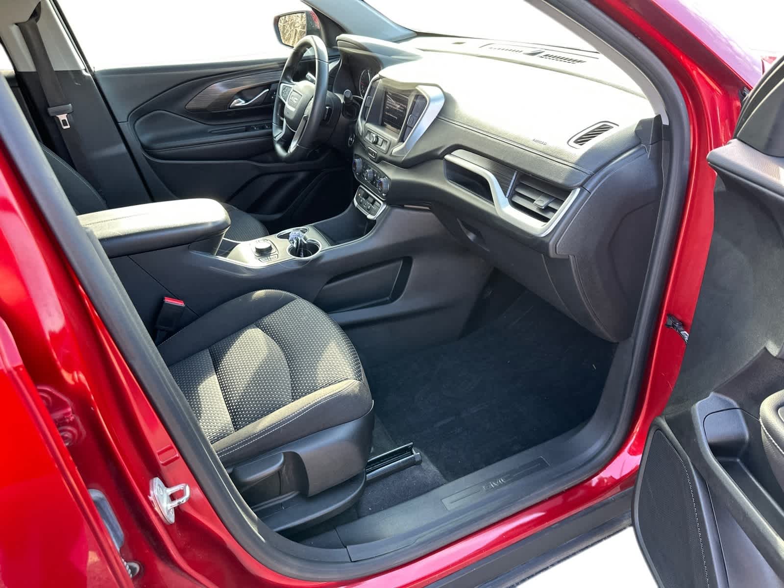 Thumbnail: 2022 GMC Terrain - 6