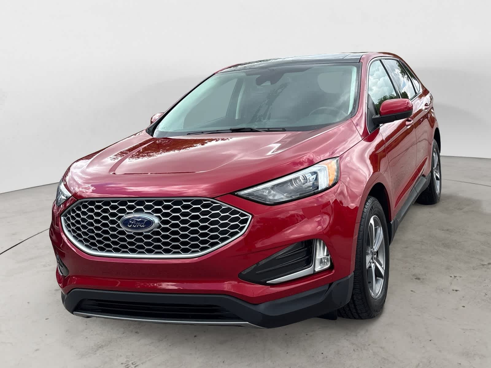 Thumbnail: 2023 Ford Edge - 3