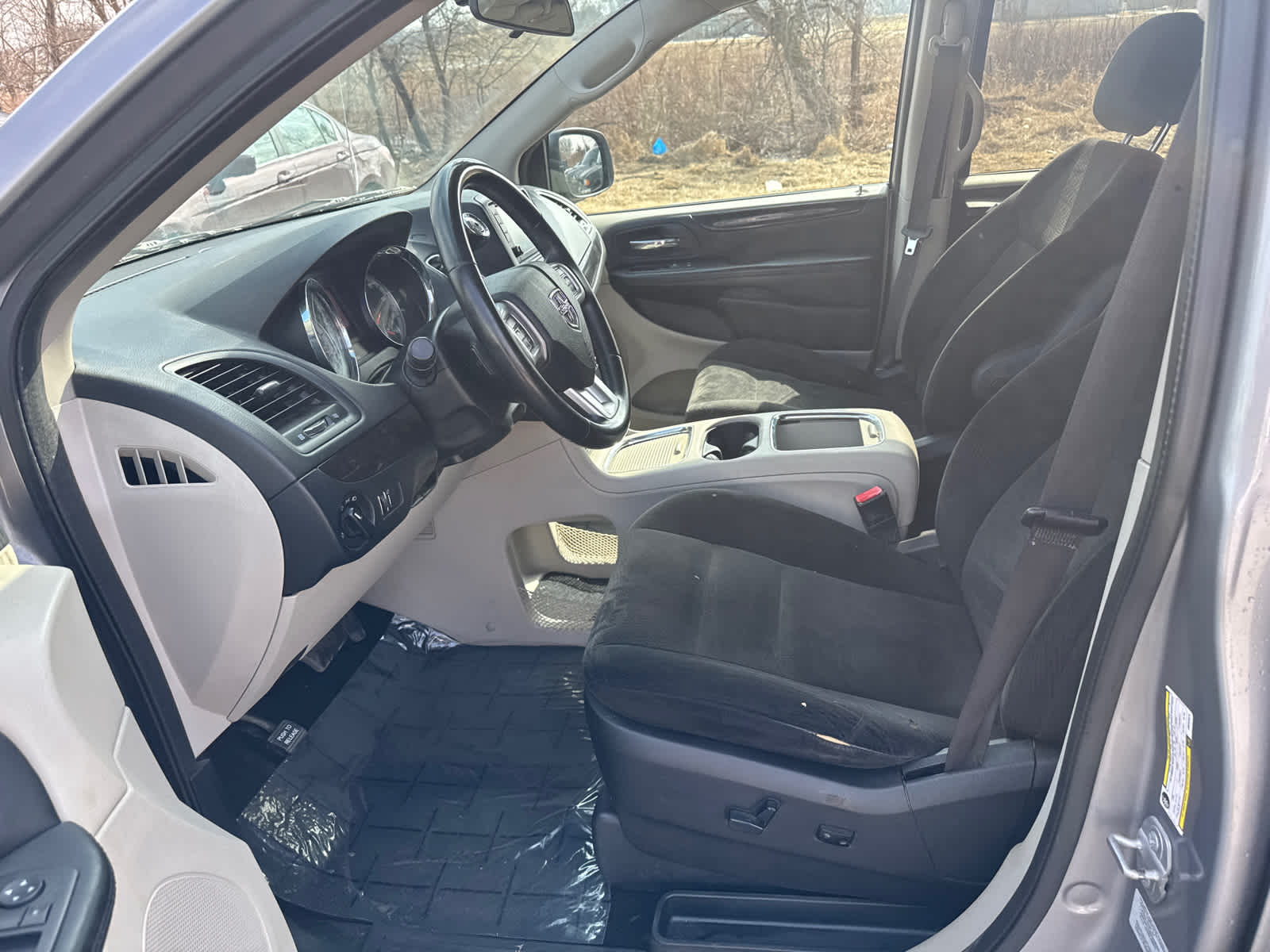 Thumbnail: 2016 Dodge Grand Caravan - 17