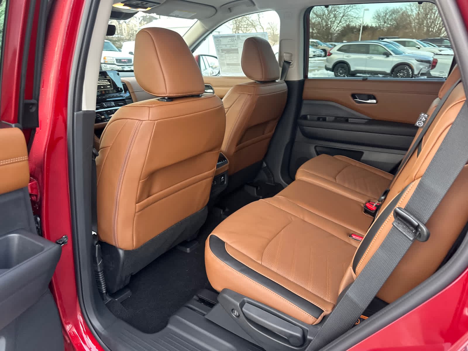 Thumbnail: 2025 Nissan Pathfinder - 16