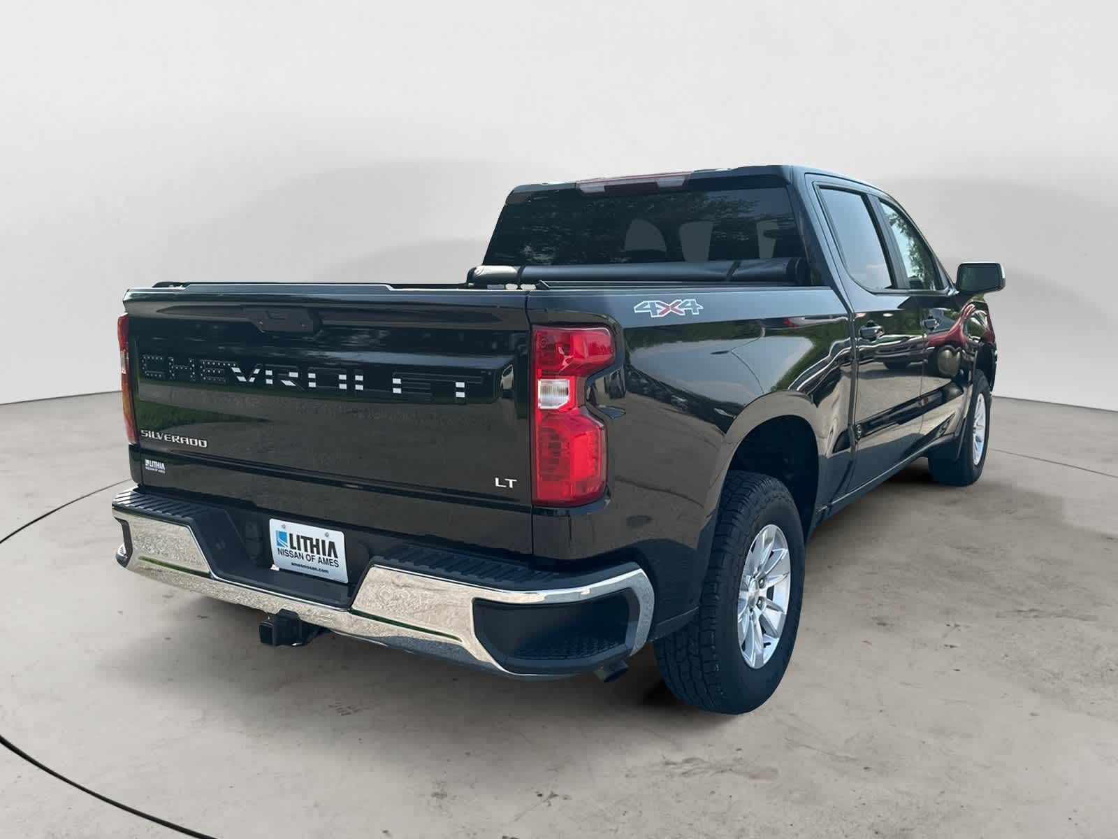 Thumbnail: 2019 Chevrolet Silverado 1500 - 3