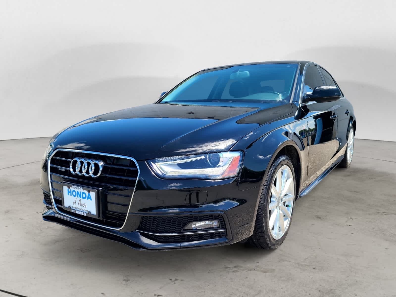Thumbnail: 2016 Audi A4 - 1