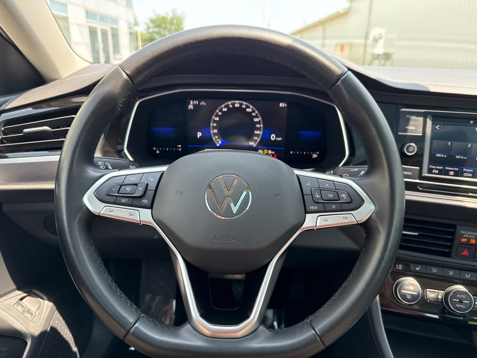 Thumbnail: 2023 Volkswagen Jetta - 14