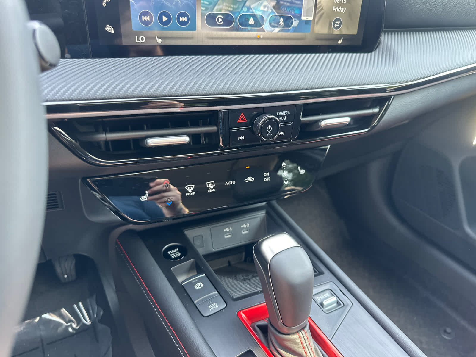 Thumbnail: 2025 Nissan Kicks - 22