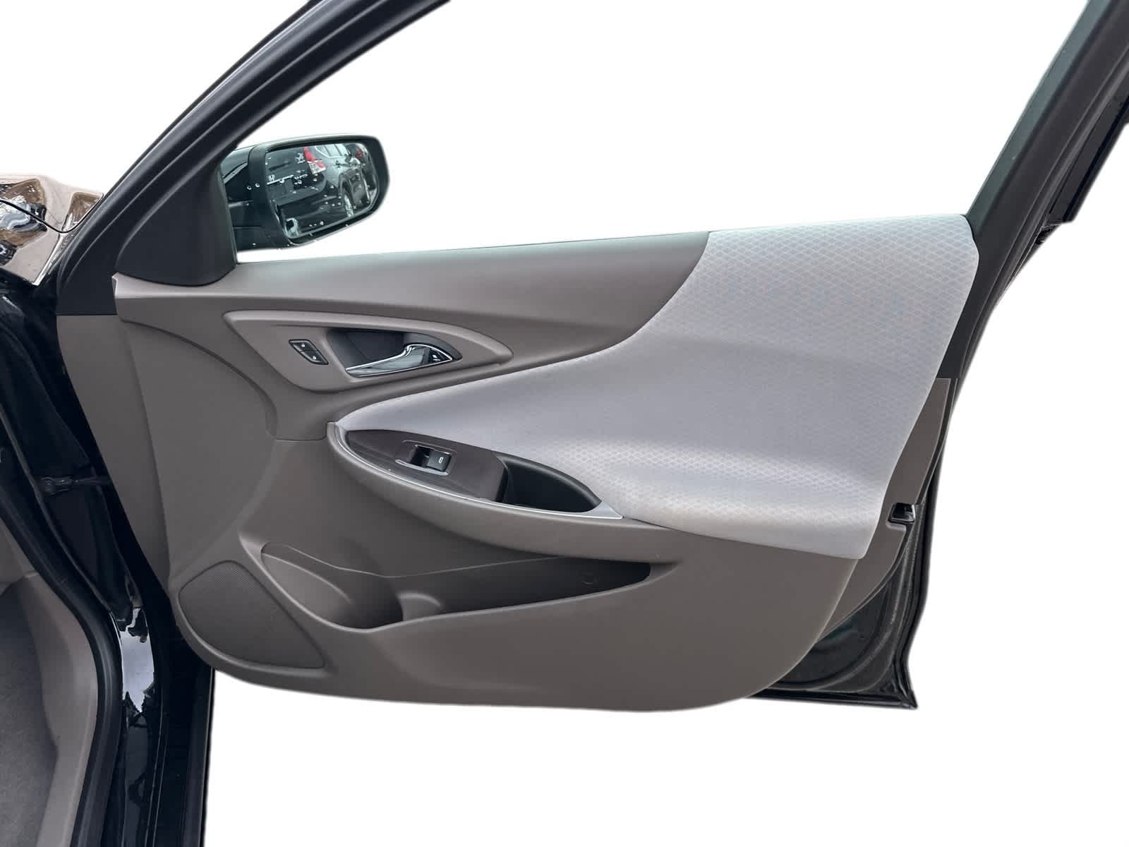 Thumbnail: 2019 Chevrolet Malibu - 5