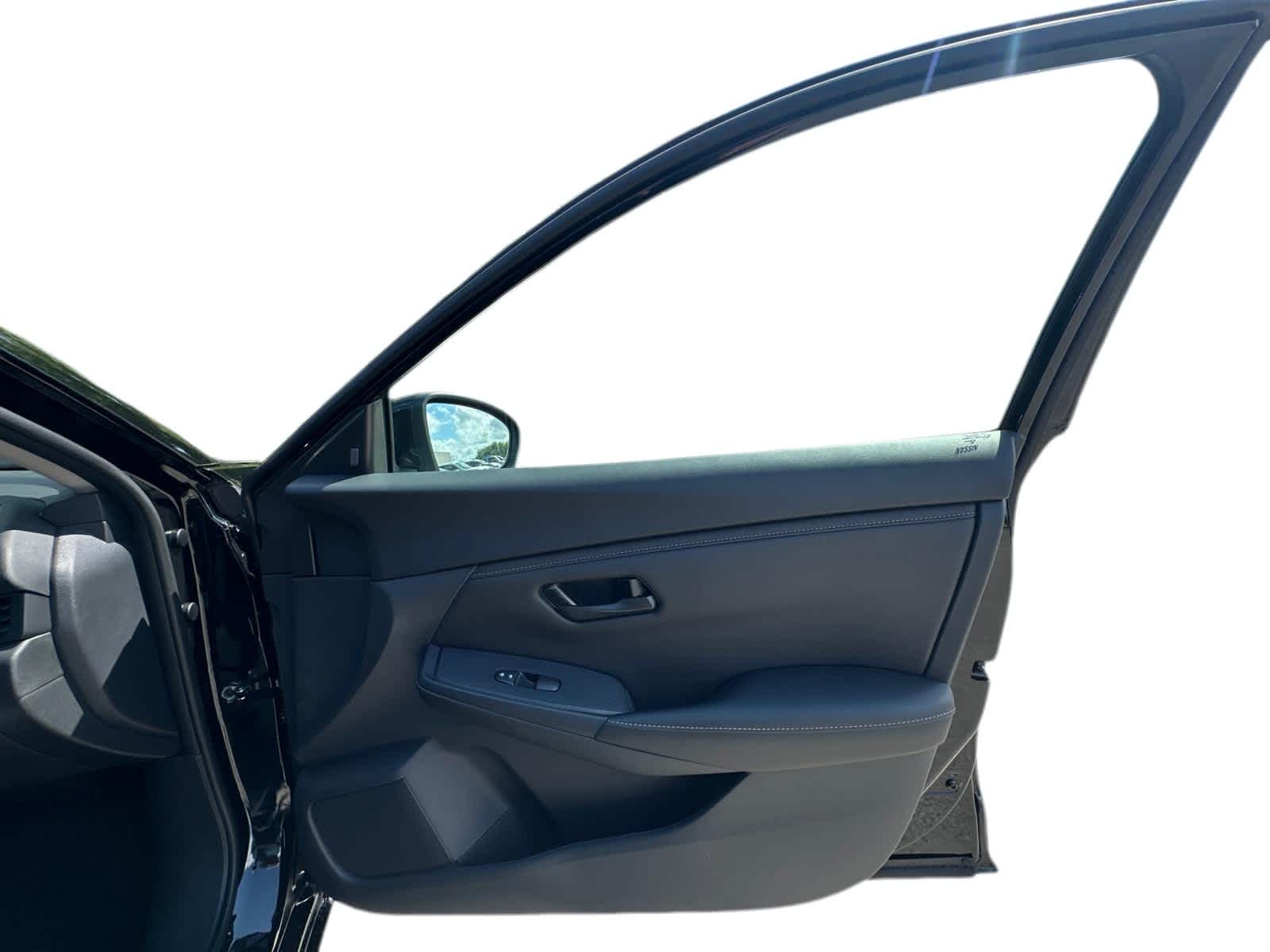 Thumbnail: 2025 Nissan Sentra - 6