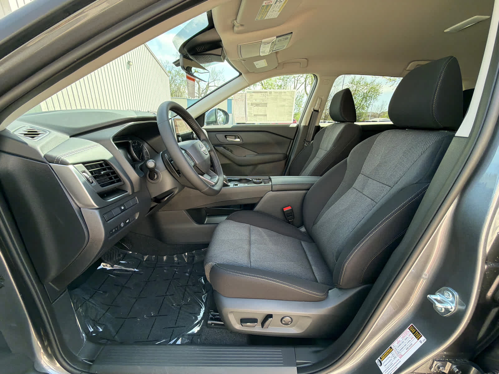Thumbnail: 2026 Nissan Rogue - 18