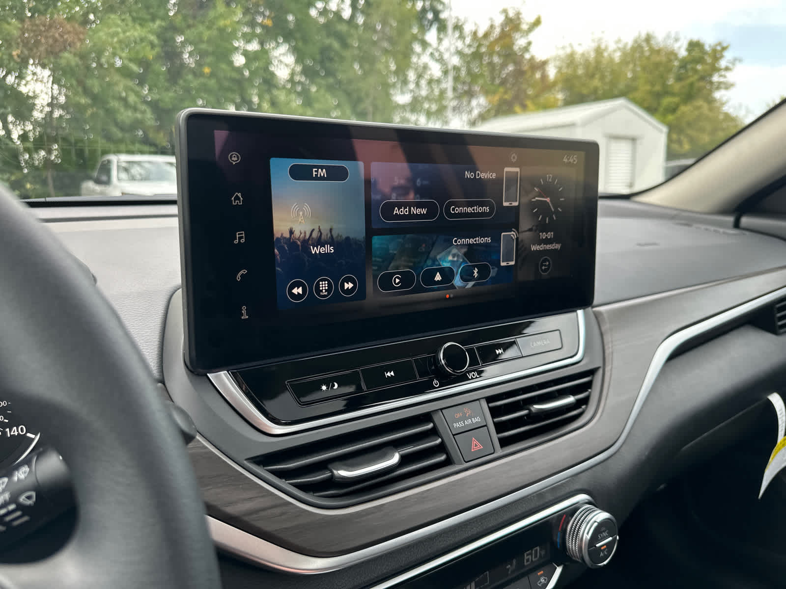 Thumbnail: 2025 Nissan Altima - 23