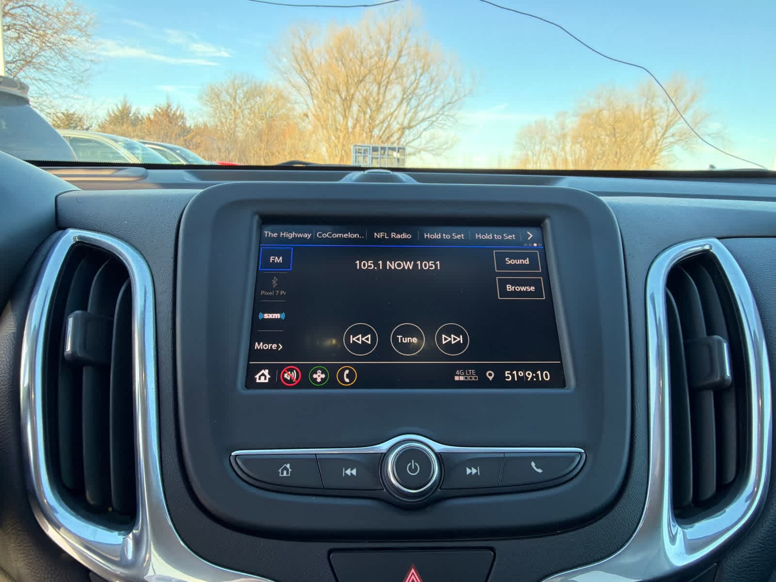 Thumbnail: 2020 Chevrolet Equinox - 22