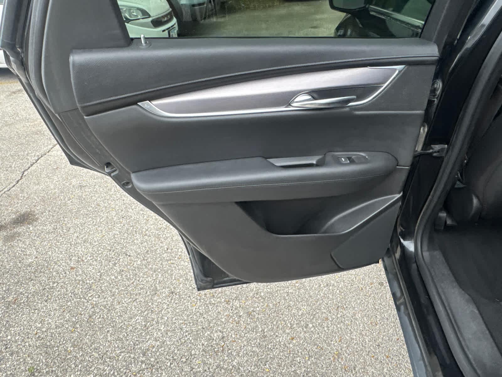 Thumbnail: 2019 Cadillac XT5 - 13